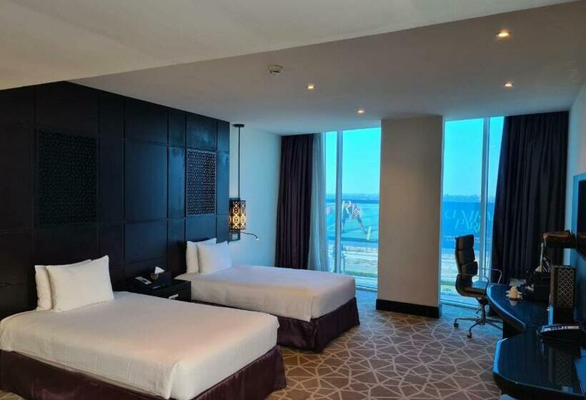 هتل Holiday Inn Dubai Al Barsha, An Ihg