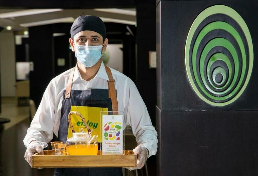 هتل Holiday Inn Dubai Al Barsha, An Ihg