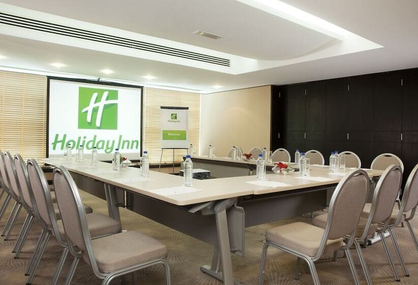 هتل Holiday Inn Dubai Al Barsha, An Ihg