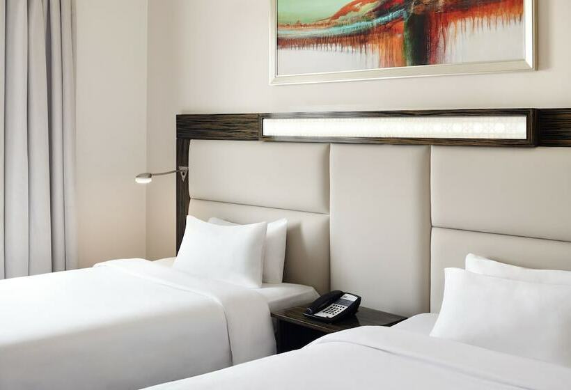 هتل Holiday Inn Express Dubai Internet City, An Ihg