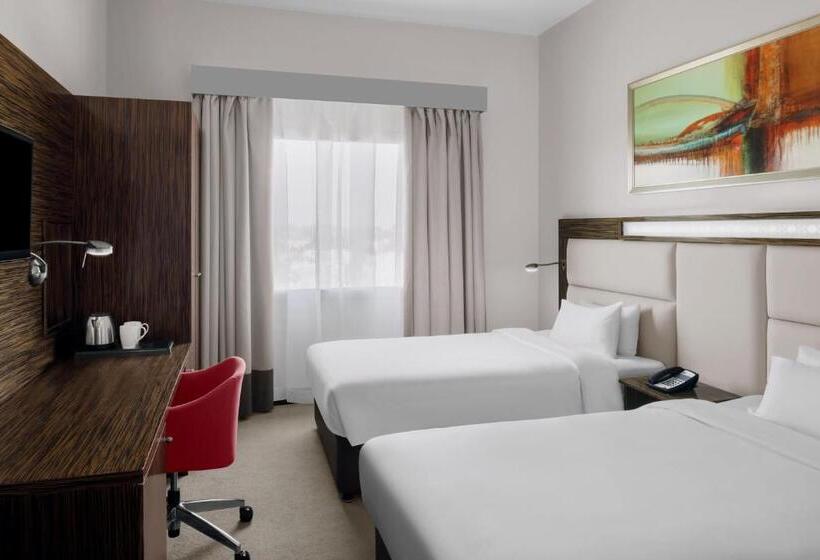 هتل Holiday Inn Express Dubai Internet City, An Ihg