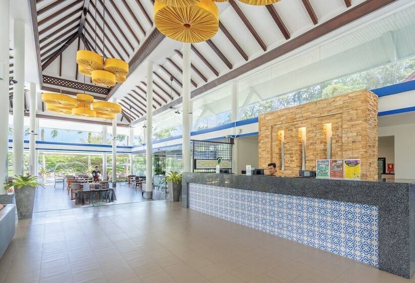 ホテル Homm Suites Laguna