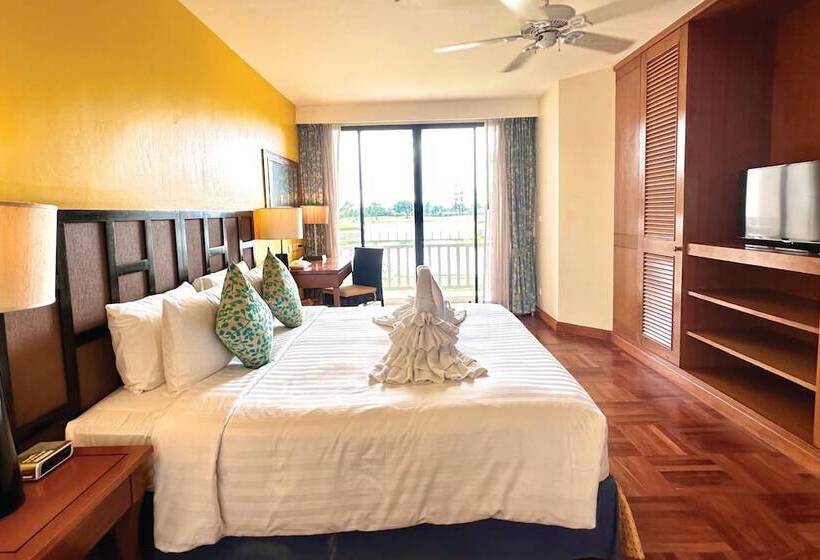 ホテル Homm Suites Laguna