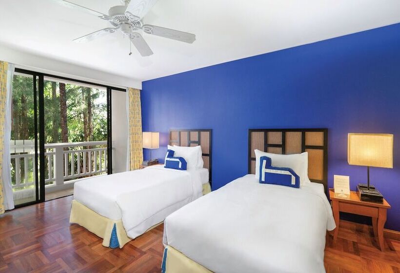 ホテル Homm Suites Laguna