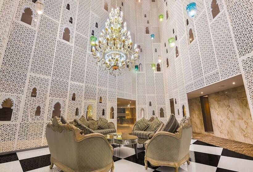 Отель Hrj Sarovar Portico Indore