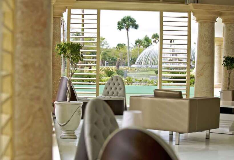 酒店 JOIA Bávaro by Iberostar