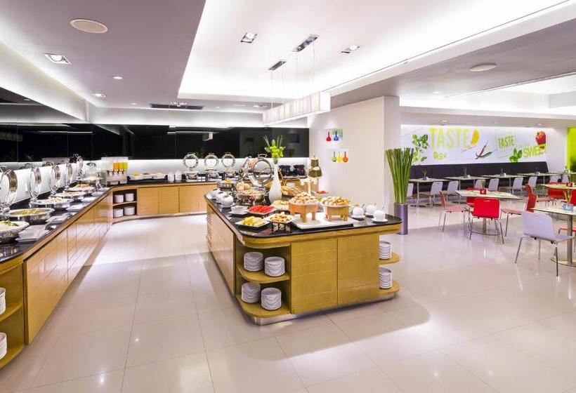 호텔 Ibis Bangkok Sukhumvit 4