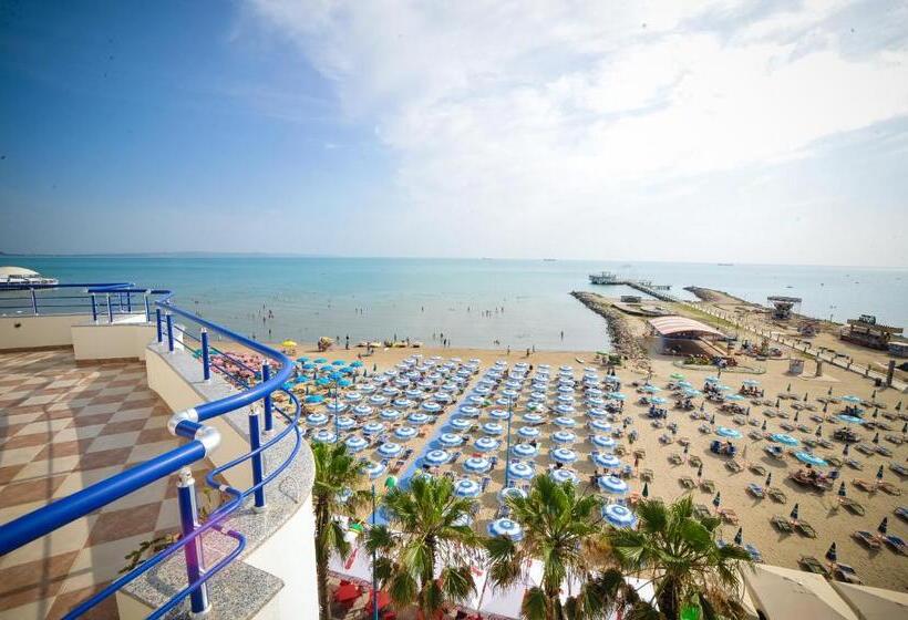 בית מלון כפרי Iliria Internacional