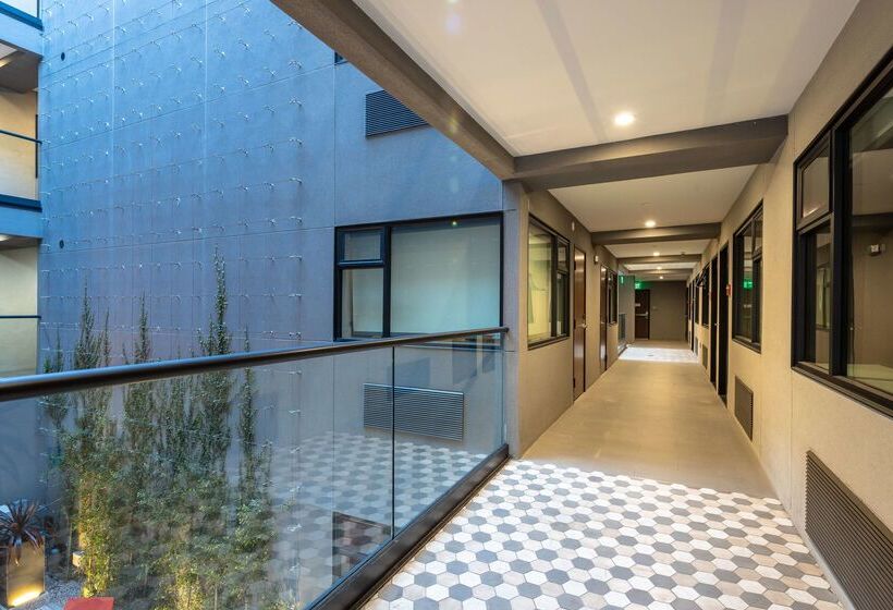 Infinity Hotel San Francisco, Tapestry Collection By Hilton