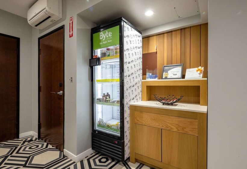 Infinity Hotel San Francisco, Tapestry Collection By Hilton