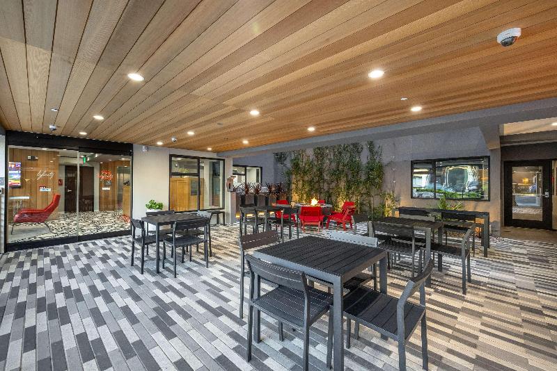 Infinity Hotel San Francisco, Tapestry Collection By Hilton