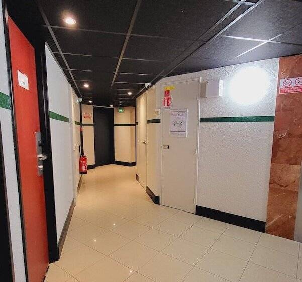 호텔 Ibis Styles Paris Hippodrome De Vincennes