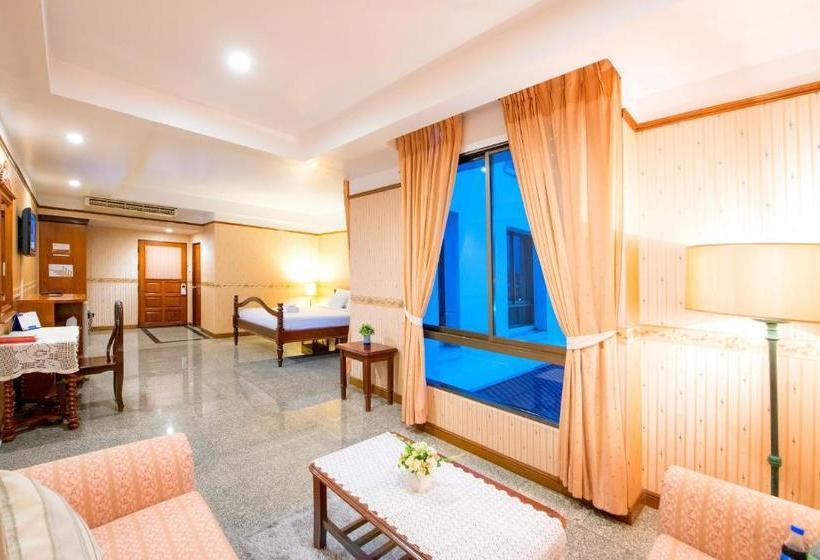 ホテル Kosit Hill