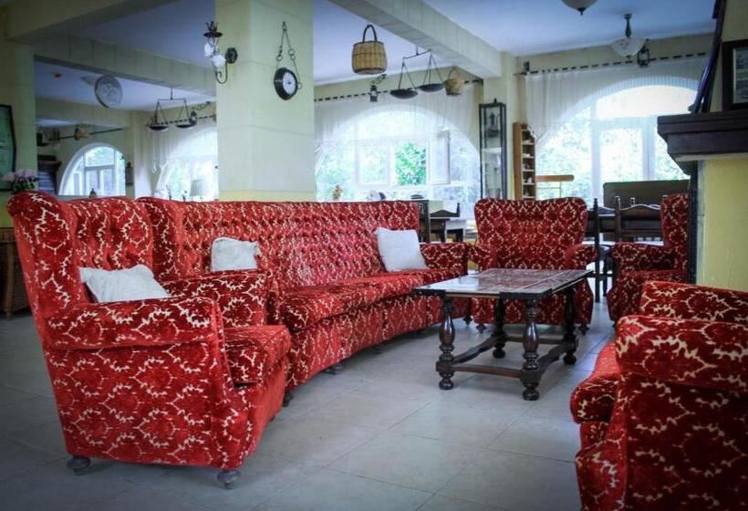 Отель Lapida Garden