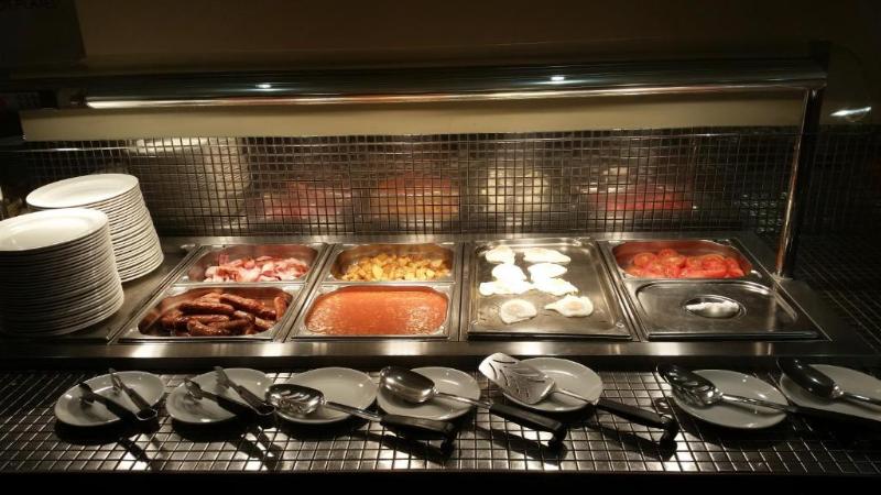 فندق Legacy Preston International