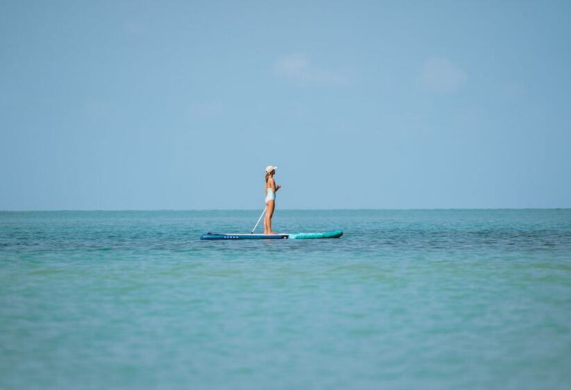 فندق Melati Beach Resort & Spa