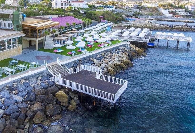 Merit Park Hotel Casino & Spa