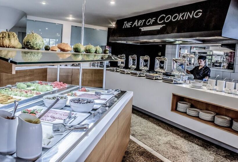 酒店 Neptuno Beach