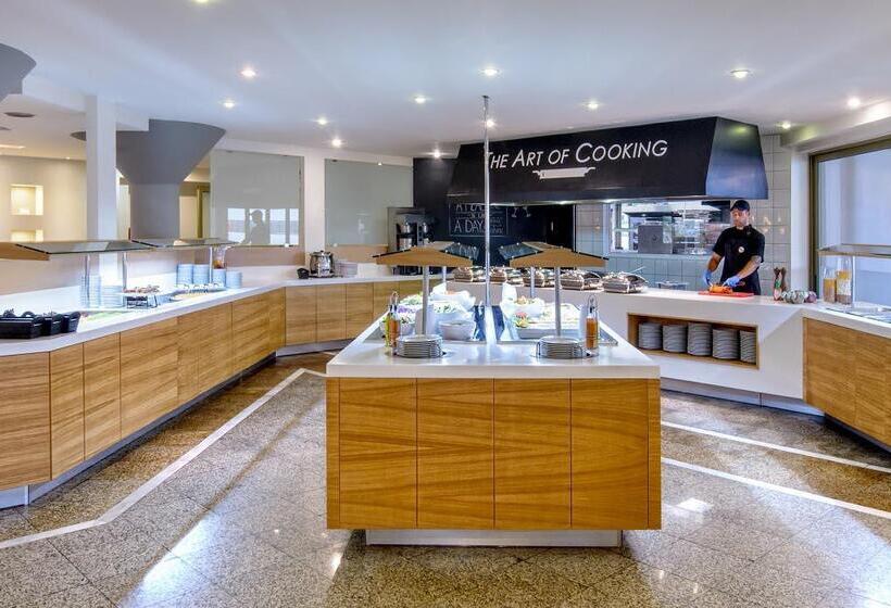 Отель Neptuno Beach