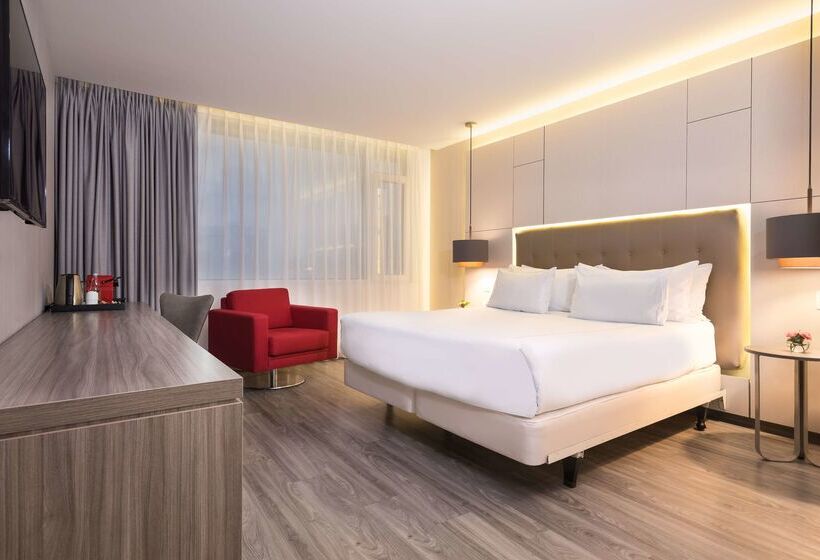 فندق NH Collection Medellin Royal