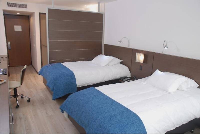 هتل NH Collection Medellin Royal