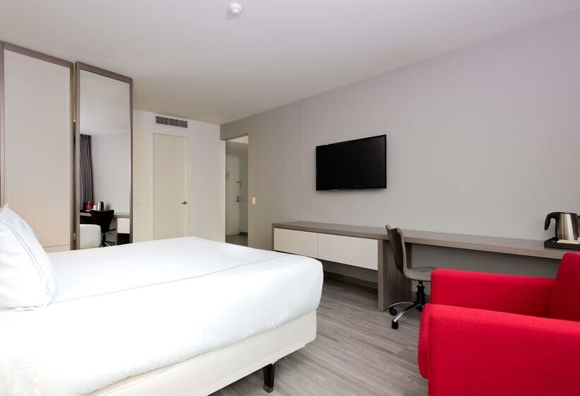 فندق NH Collection Medellin Royal