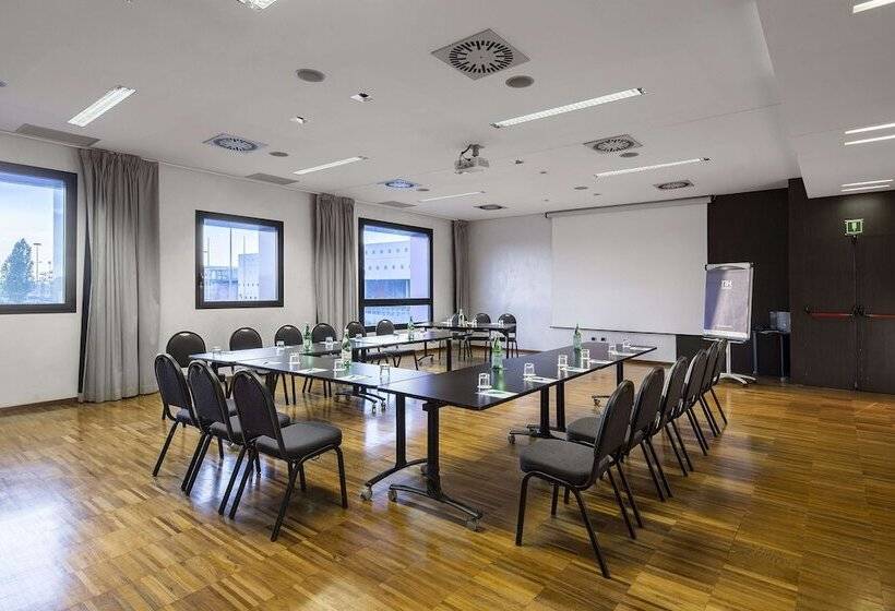 酒店 NH Milano Fiera