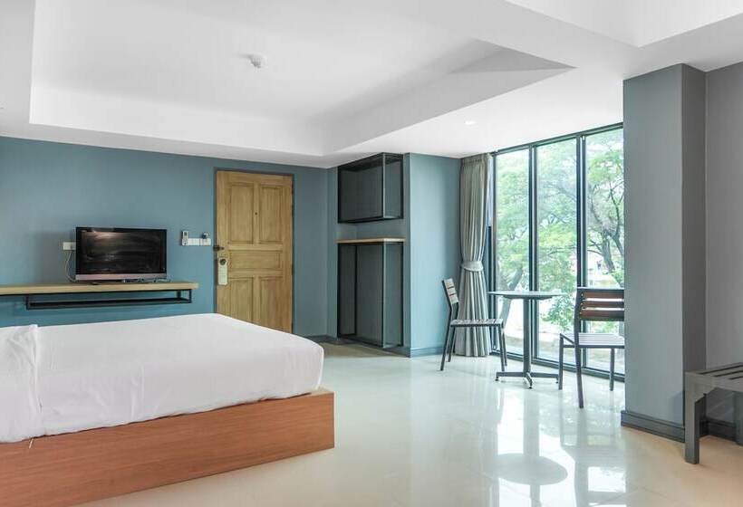 Отель Nora Lakeview