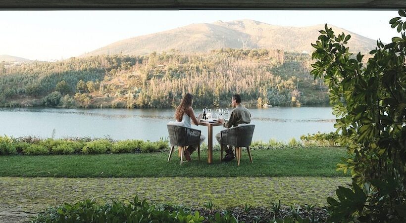 Отель Octant Douro