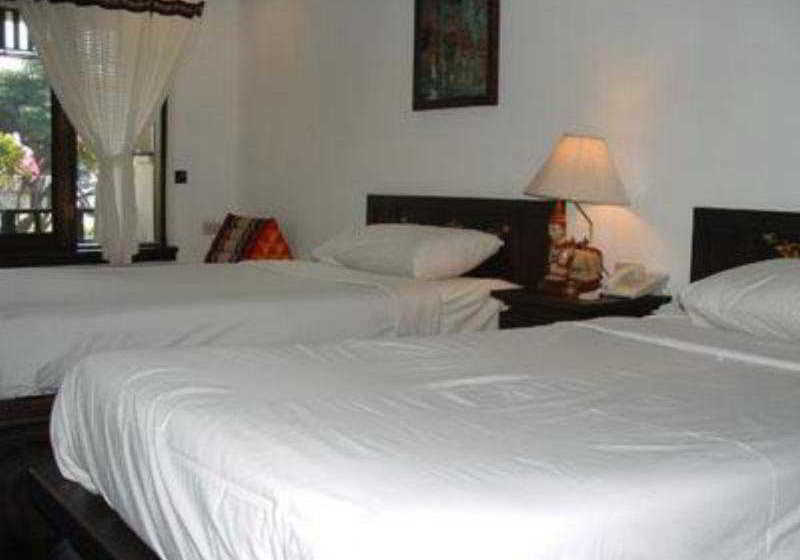 ホテル Orawee Home