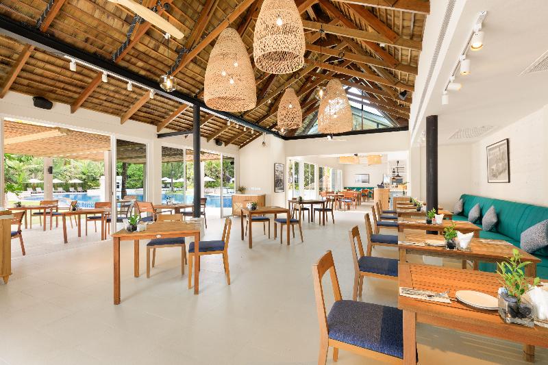 Hotel Outrigger Khao Lak Beach Resort   Sha Extra Plus