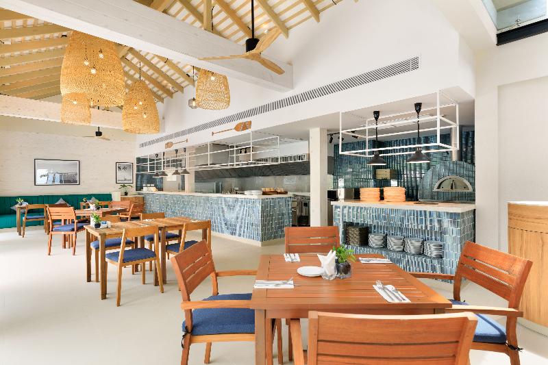 Hotel Outrigger Khao Lak Beach Resort   Sha Extra Plus