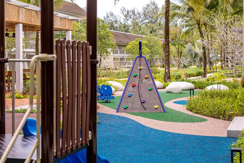 هتل Outrigger Khao Lak Beach Resort   Sha Extra Plus