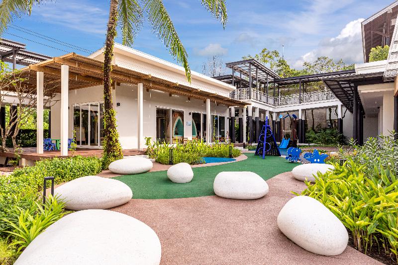 Hotel Outrigger Khao Lak Beach Resort   Sha Extra Plus