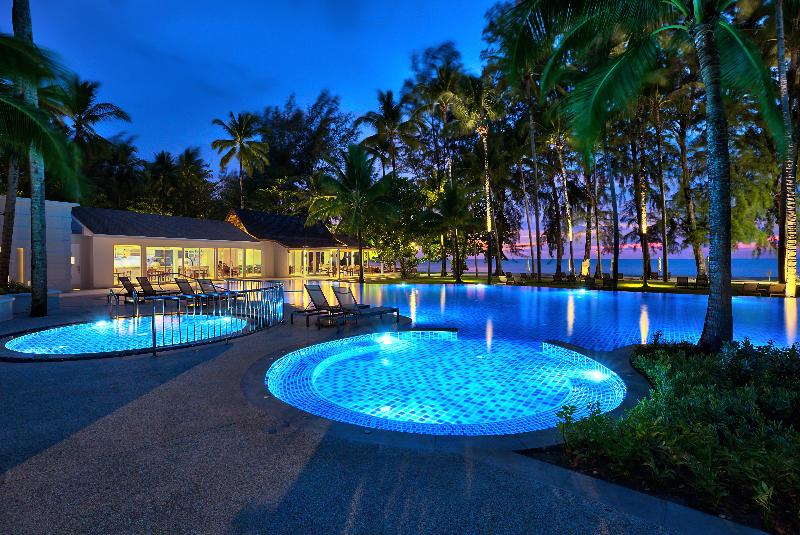 Hotel Outrigger Khao Lak Beach Resort   Sha Extra Plus
