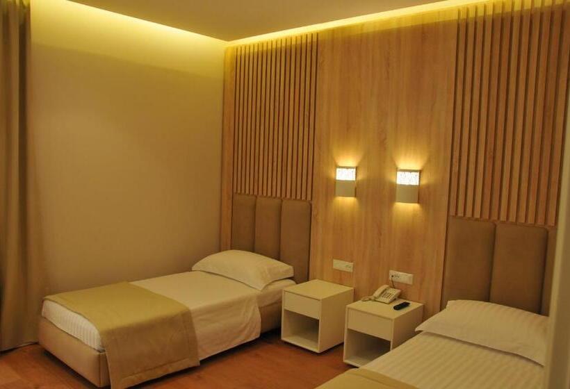 בית מלון כפרי Paradise Beach