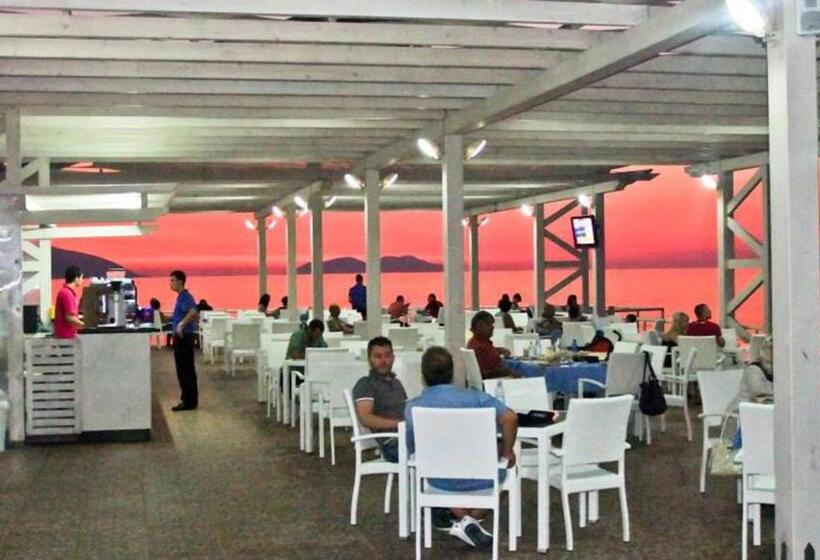 בית מלון כפרי Paradise Beach