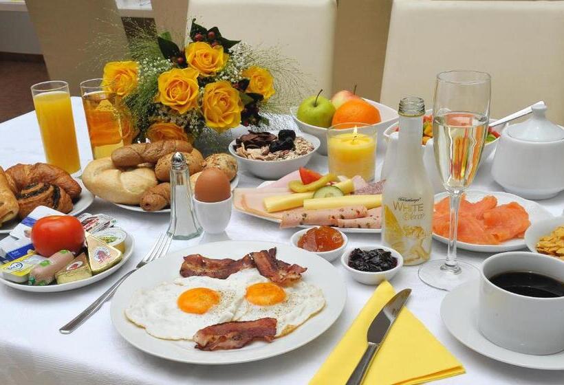 Отель Plattenwirt