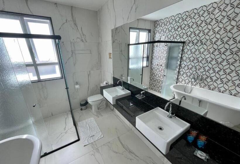 ホテル Pousada Villa Alferes