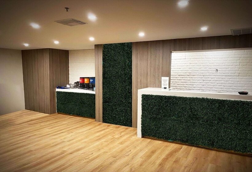 فندق Baymont By Wyndham Del Rio