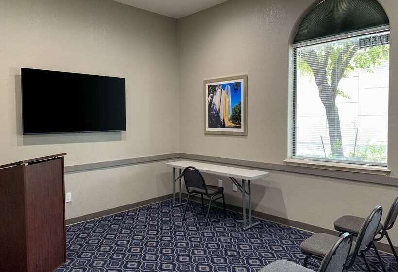 ホテル Quality Suites Houston Nw Cyfair