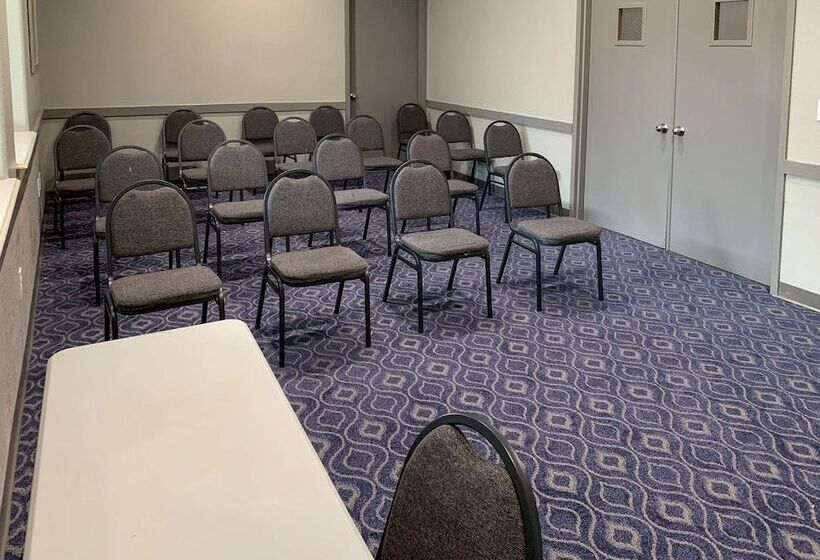 ホテル Quality Suites Houston Nw Cyfair