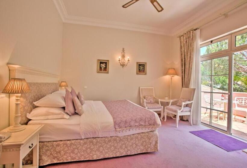 فندق Quinta Jacintina   My Secret Garden