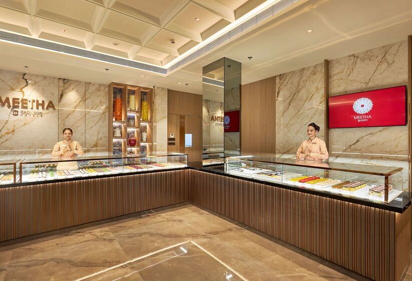 ホテル Radisson Mumbai Goregaon