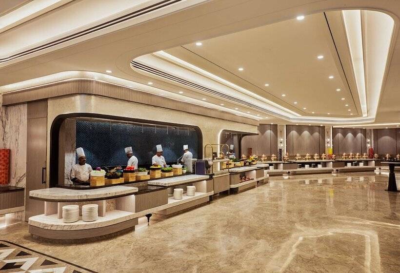 ホテル Radisson Mumbai Goregaon