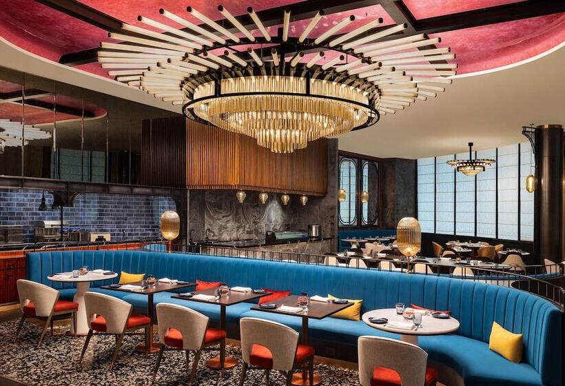 فندق Radisson Mumbai Goregaon