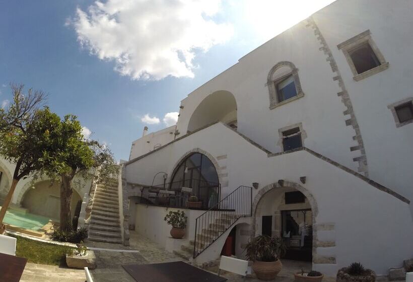 בית מלון כפרי La Sommità Relais & Chateaux