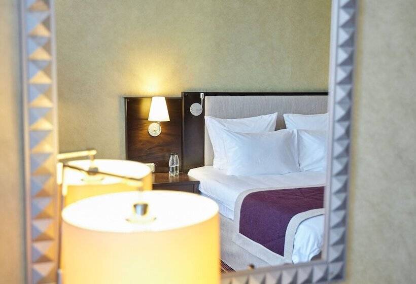 Отель River Palace