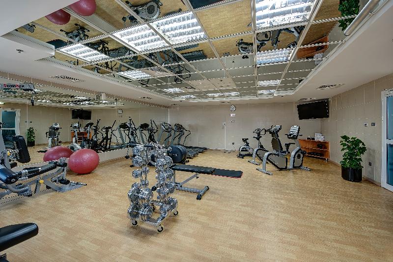 Rose Garden Hotel Apartments   Al Barsha, Near Metro Station