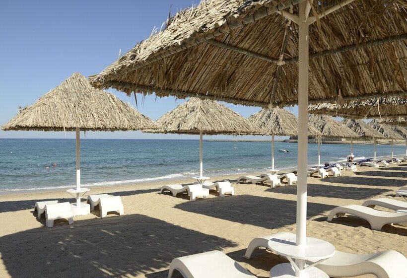 Royal Beach Hotel & Resort